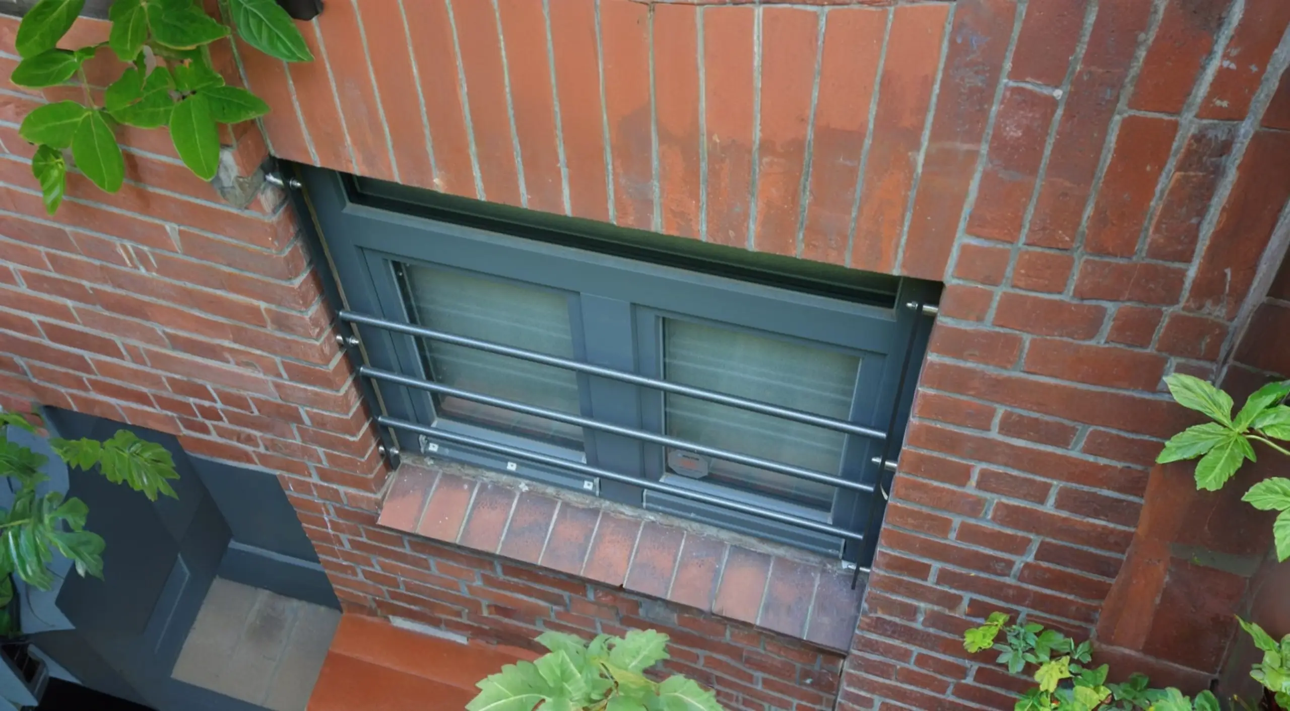 Fenstergitter &amp; Gitter für Kellerfenster